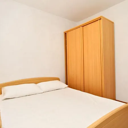 Appartement Rukavac 2478a Vis