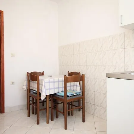 Appartement Rukavac 2478a Vis