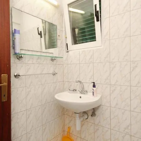 Appartement Rukavac 2478a Vis